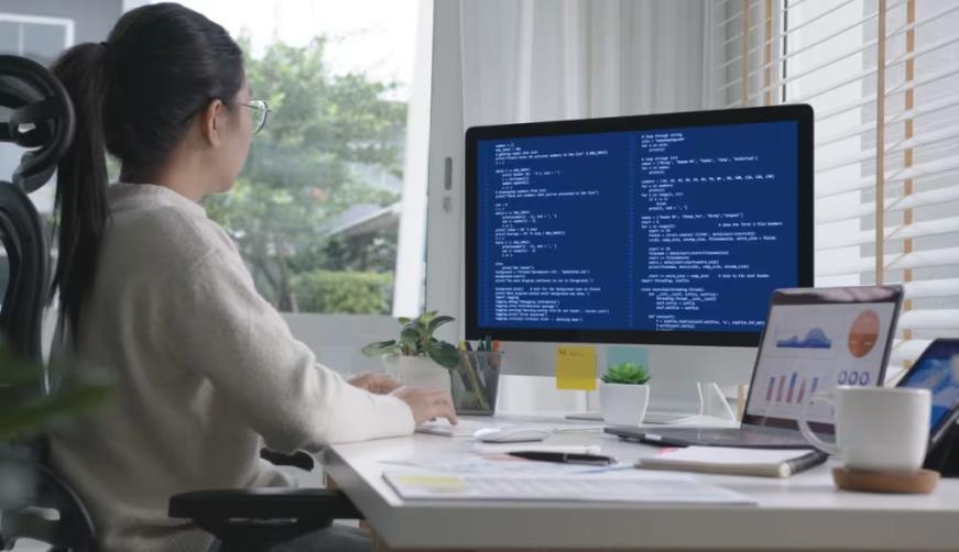 临渭区企业数字化解决方案：机器学习赋能商业模式升级的核心路径